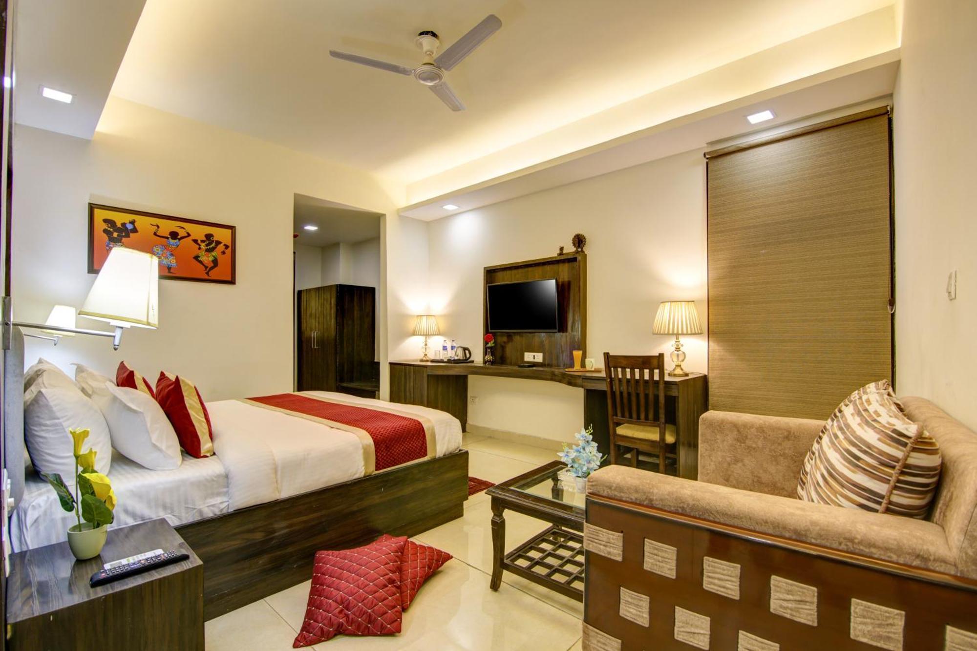 Hotel Prithvi-Raj Near Delhi Airport Új-Delhi Kültér fotó