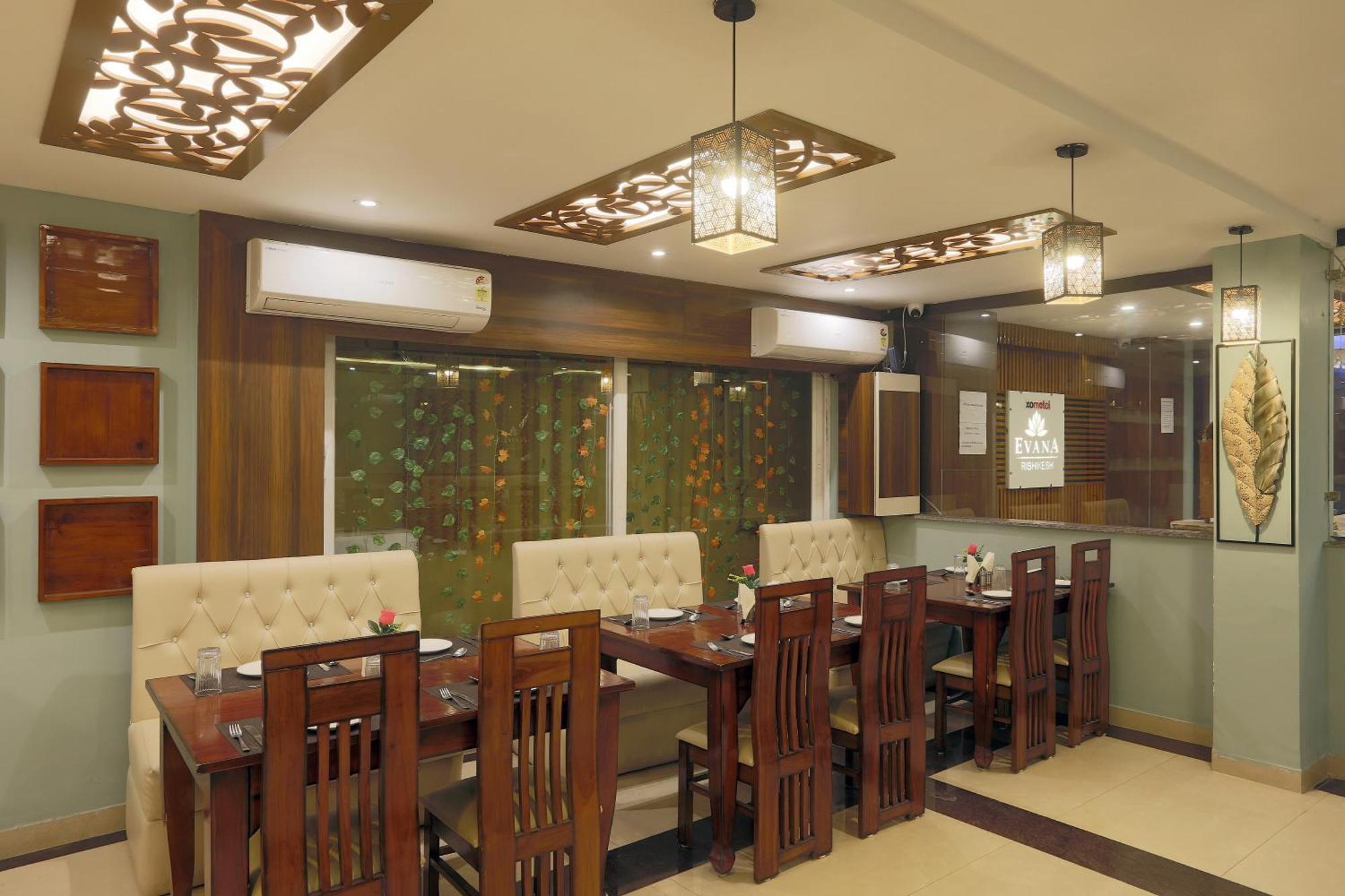 Hotel Prithvi-Raj Near Delhi Airport Új-Delhi Kültér fotó